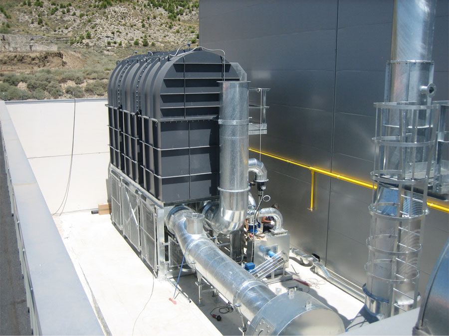 Foto di Impianto Stampa Roto Offset. Intervento: Ossidatore Termico Rigenerativo (RTO) airTReco, portata 11.000 Nm3/h. Spagna, 2007